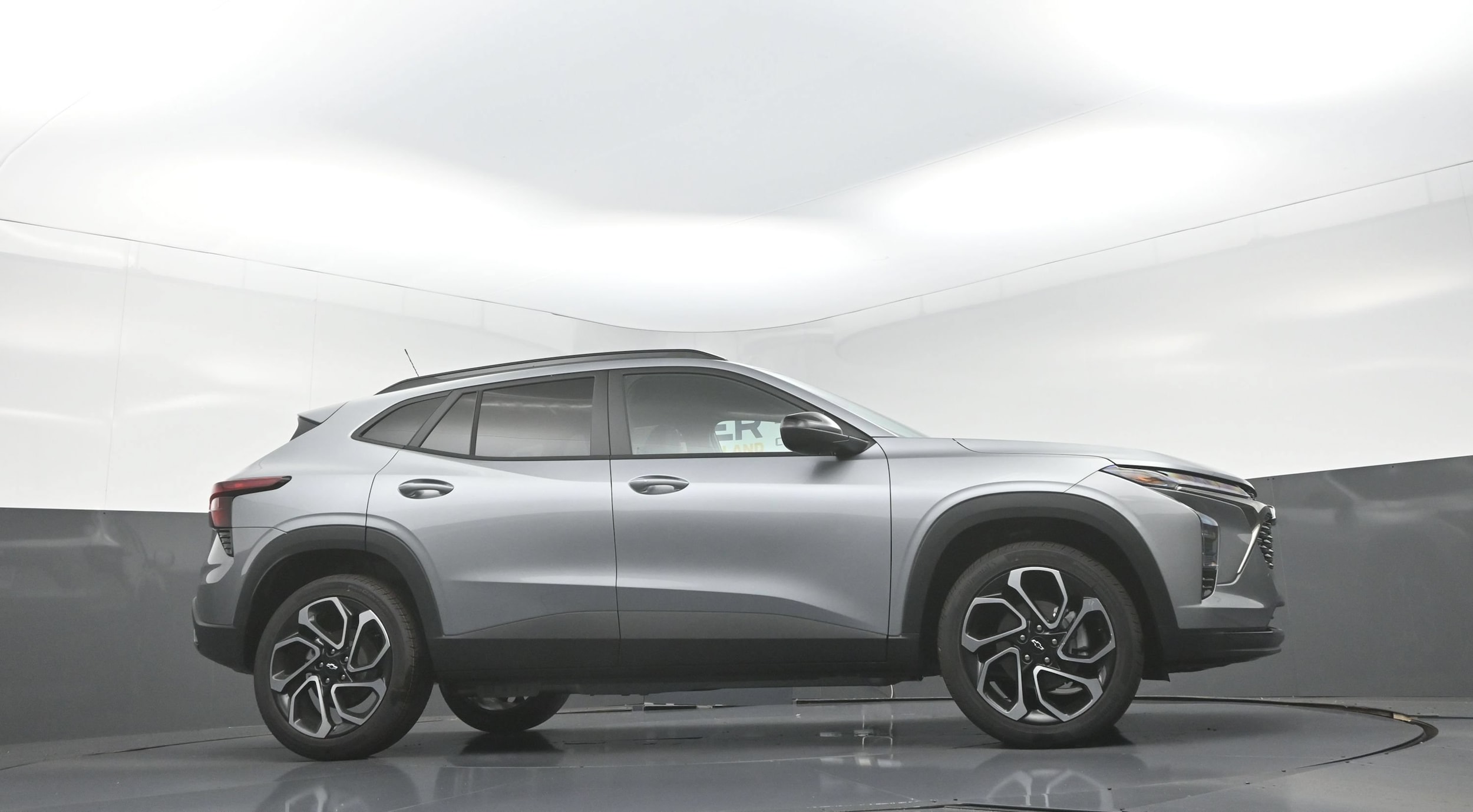 2026 Chevrolet Trax RS - Photo 8