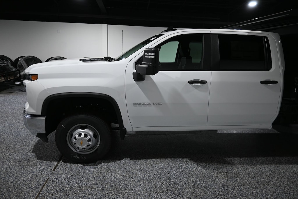New 2026 Chevrolet Silverado 3500 HD Chassis Cab Work Truck Truck