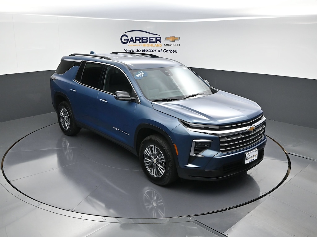 Used 2026 Chevrolet Traverse LT SUV