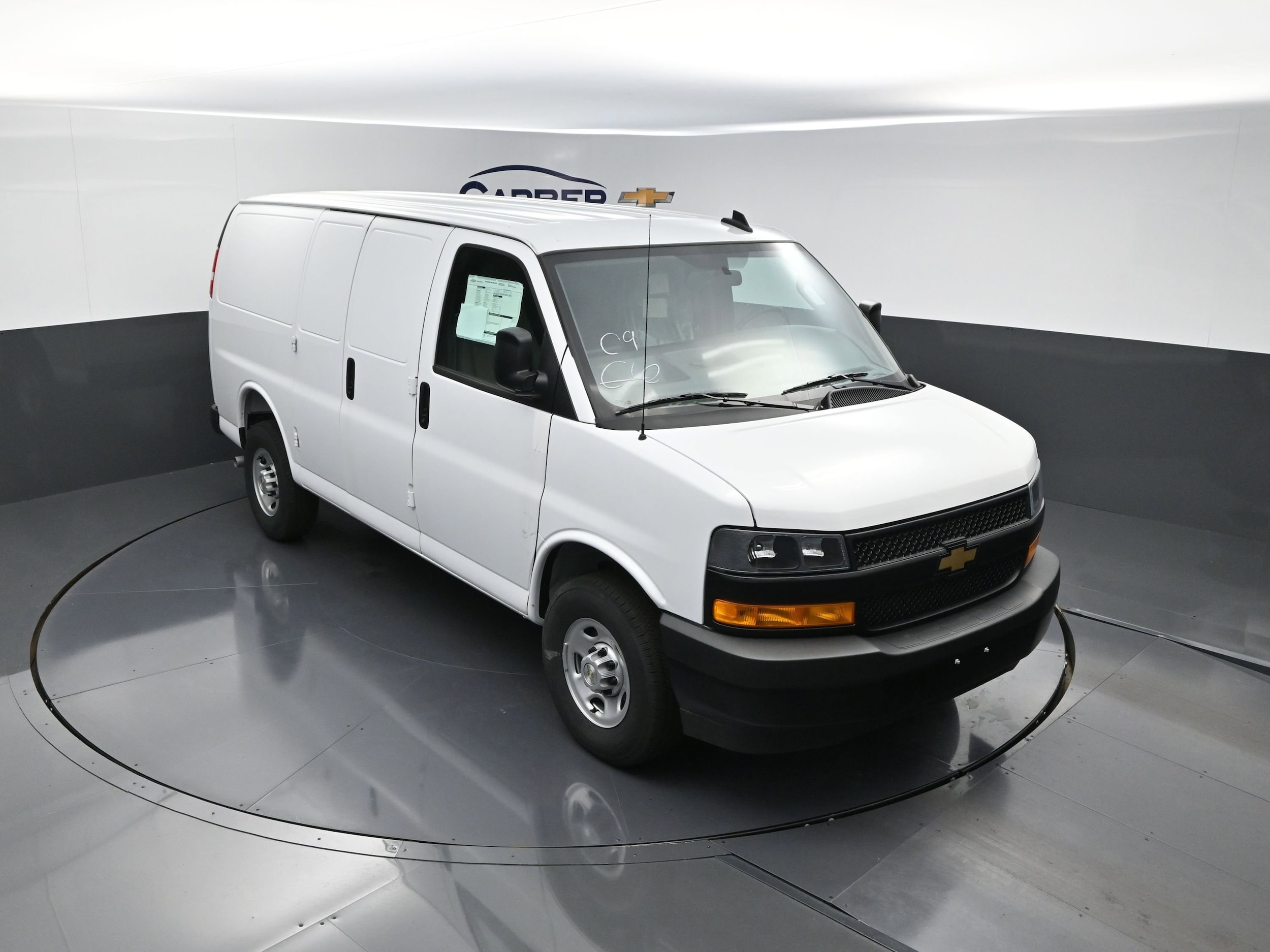 2025 Chevrolet Express Cargo