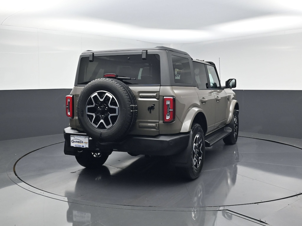 Used 2025 Ford Bronco Outer Banks SUV