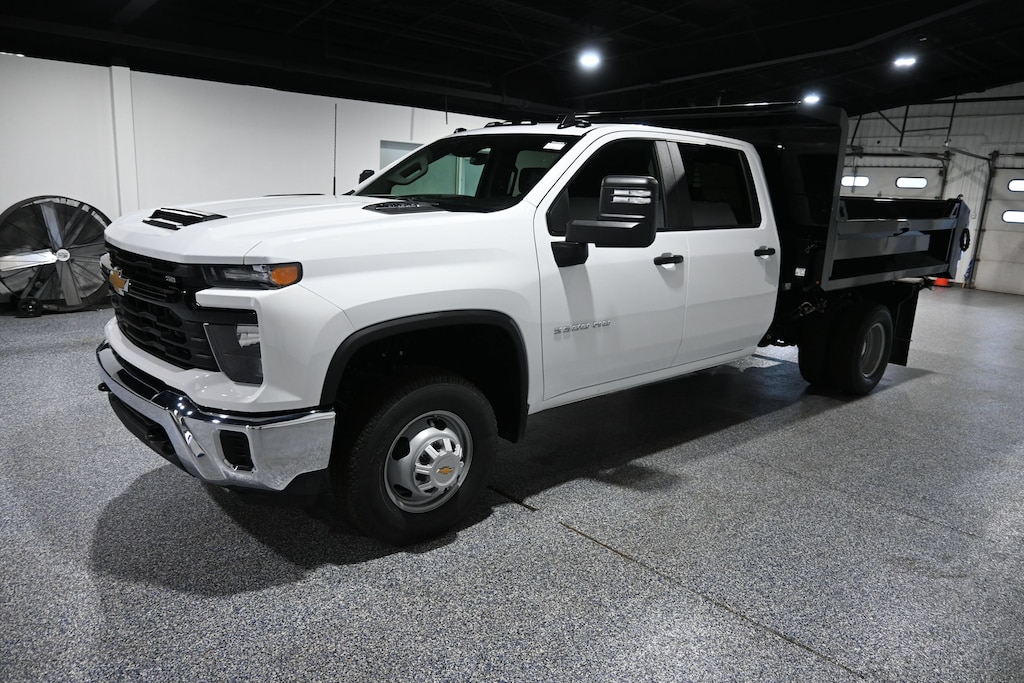 New 2026 Chevrolet Silverado 3500 HD Chassis Cab Work Truck Truck