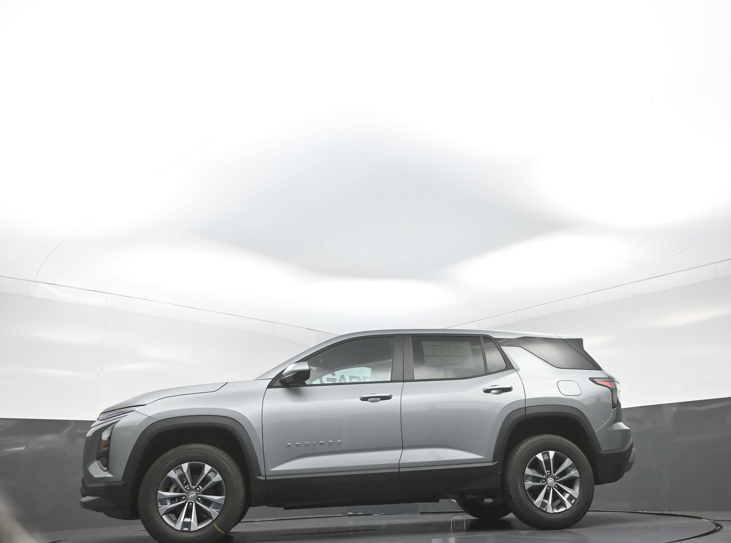 2027 Chevrolet Equinox LT - Photo 11