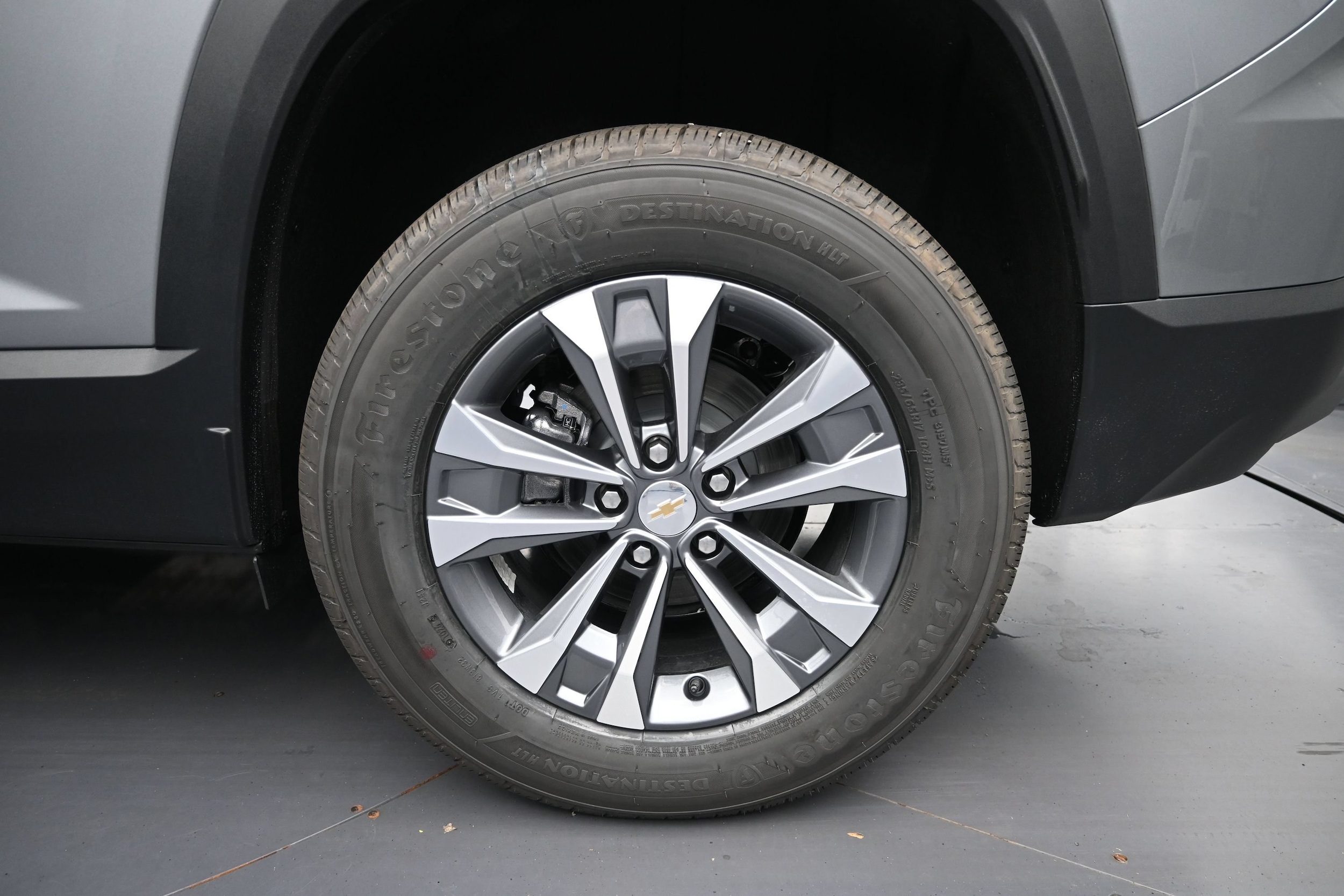 2027 Chevrolet Equinox LT - Photo 50