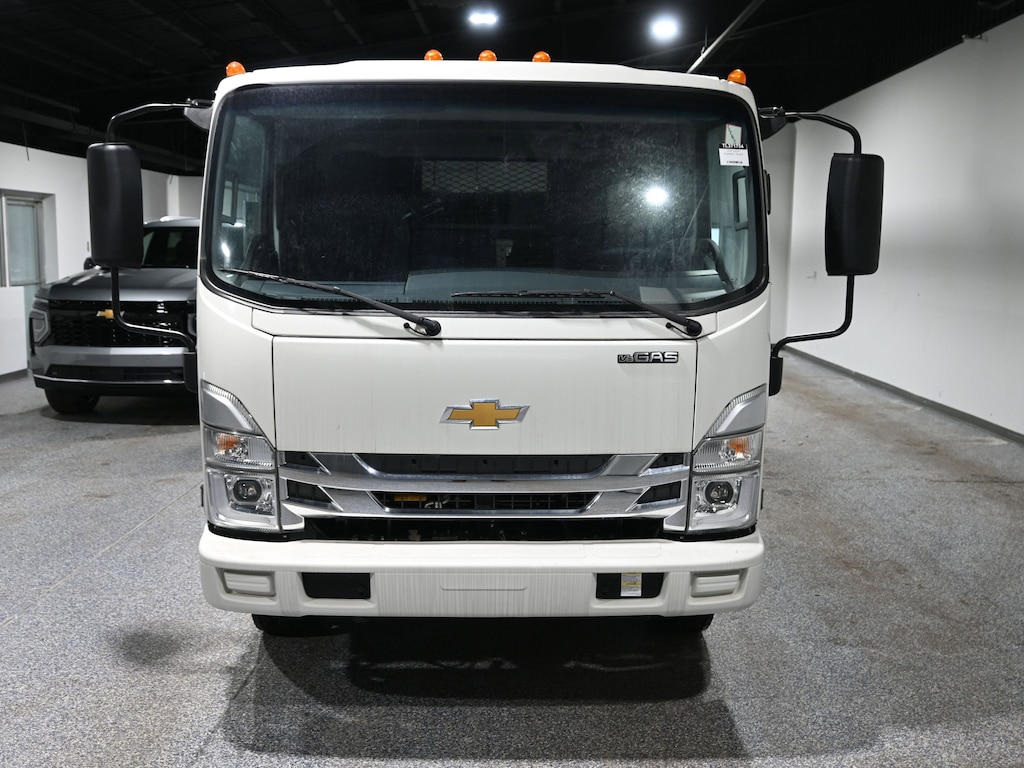 New 2025 Chevrolet Low Cab Forward 4500 HG 1WT Truck