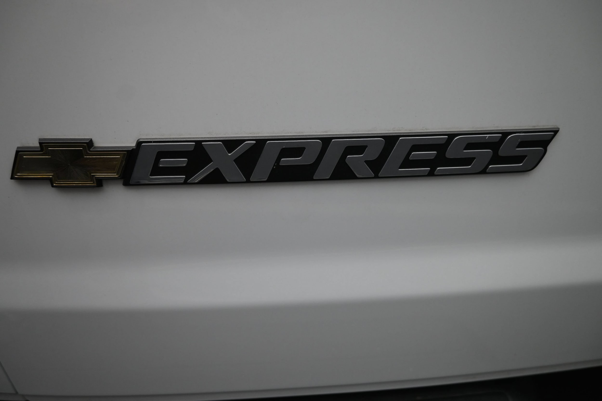 2025 Chevrolet Express Cargo Work Van - Photo 30