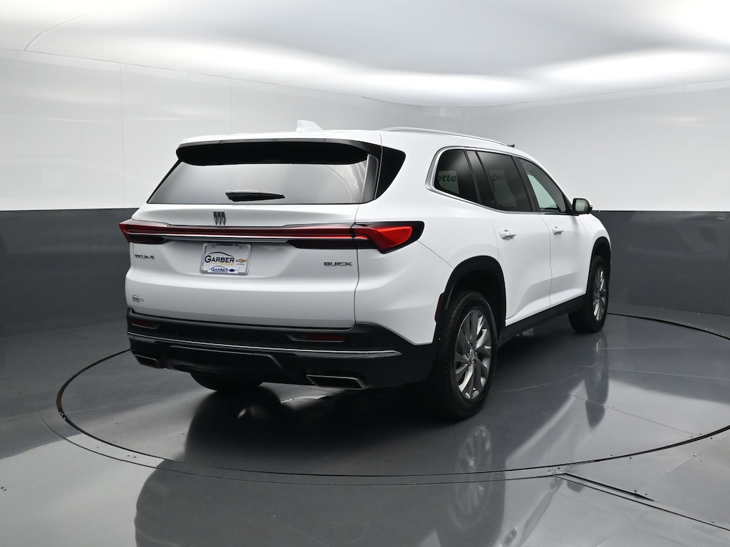 Used 2026 Buick Enclave Preferred SUV