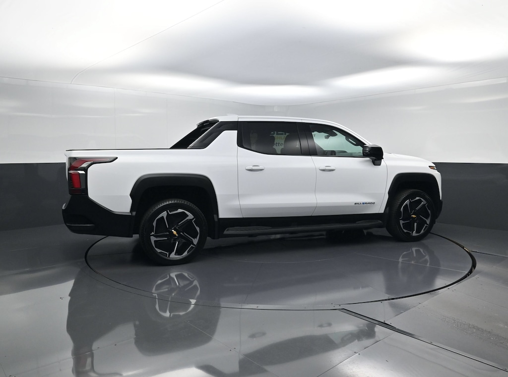 New 2026 Chevrolet Silverado EV LT - Max Range Truck