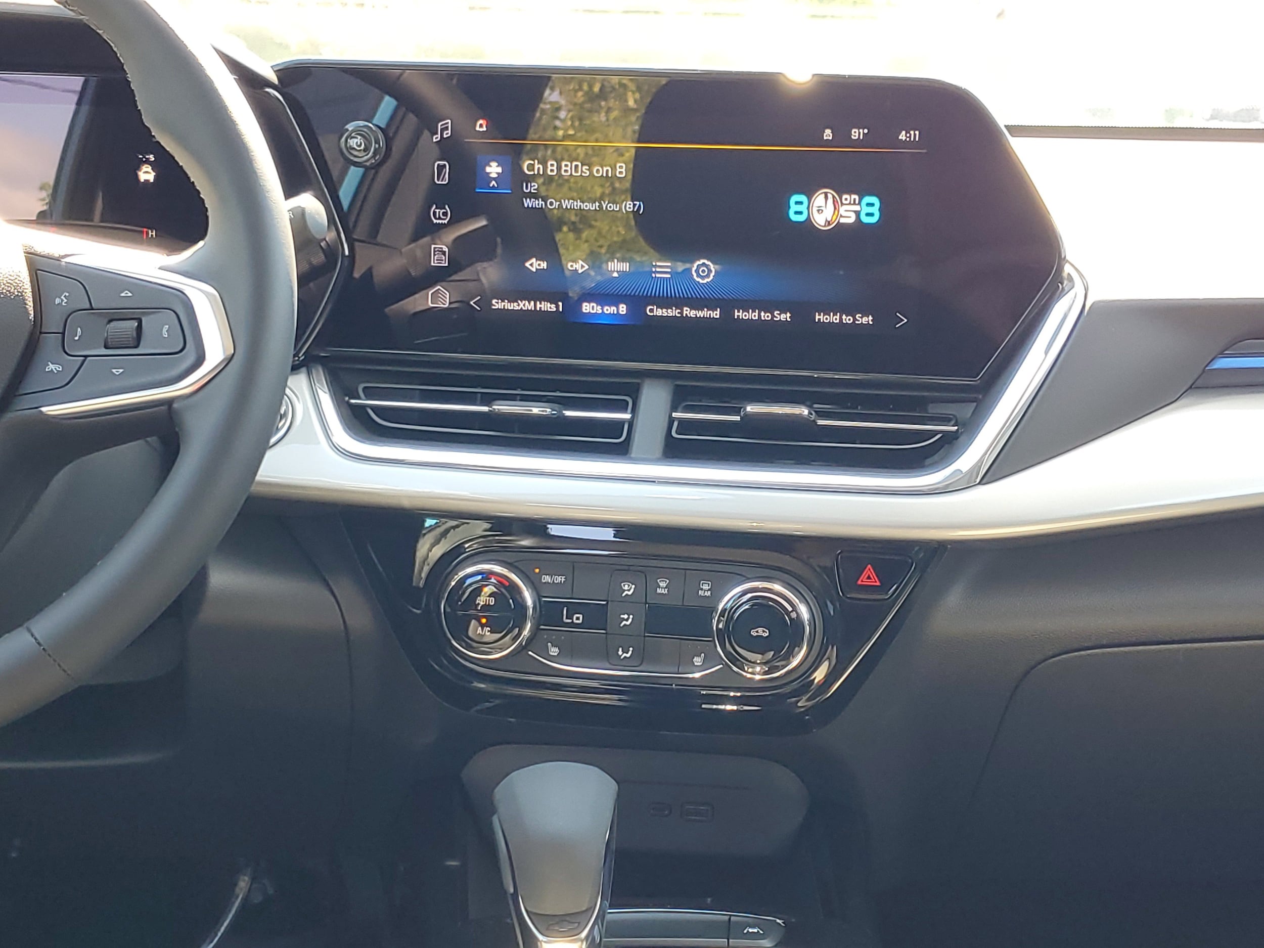 2026 Chevrolet Trax LT - Photo 25