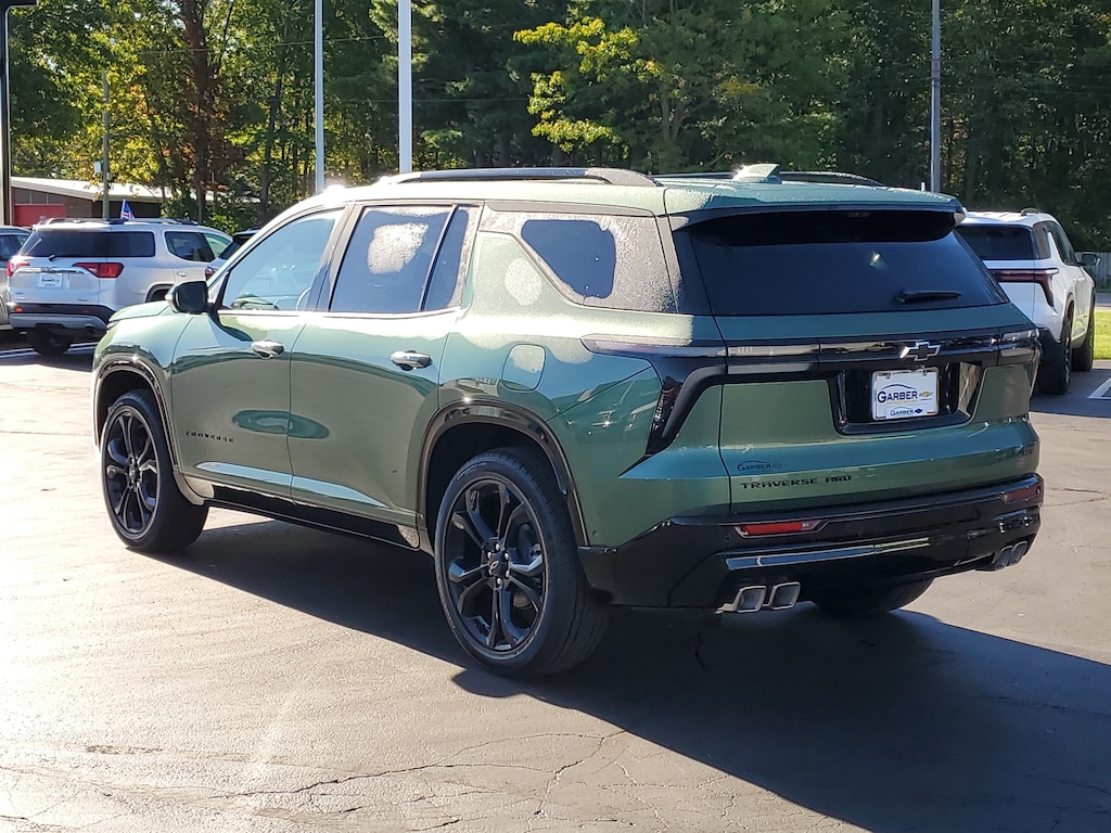 Used 2027 Chevrolet Traverse RS SUV