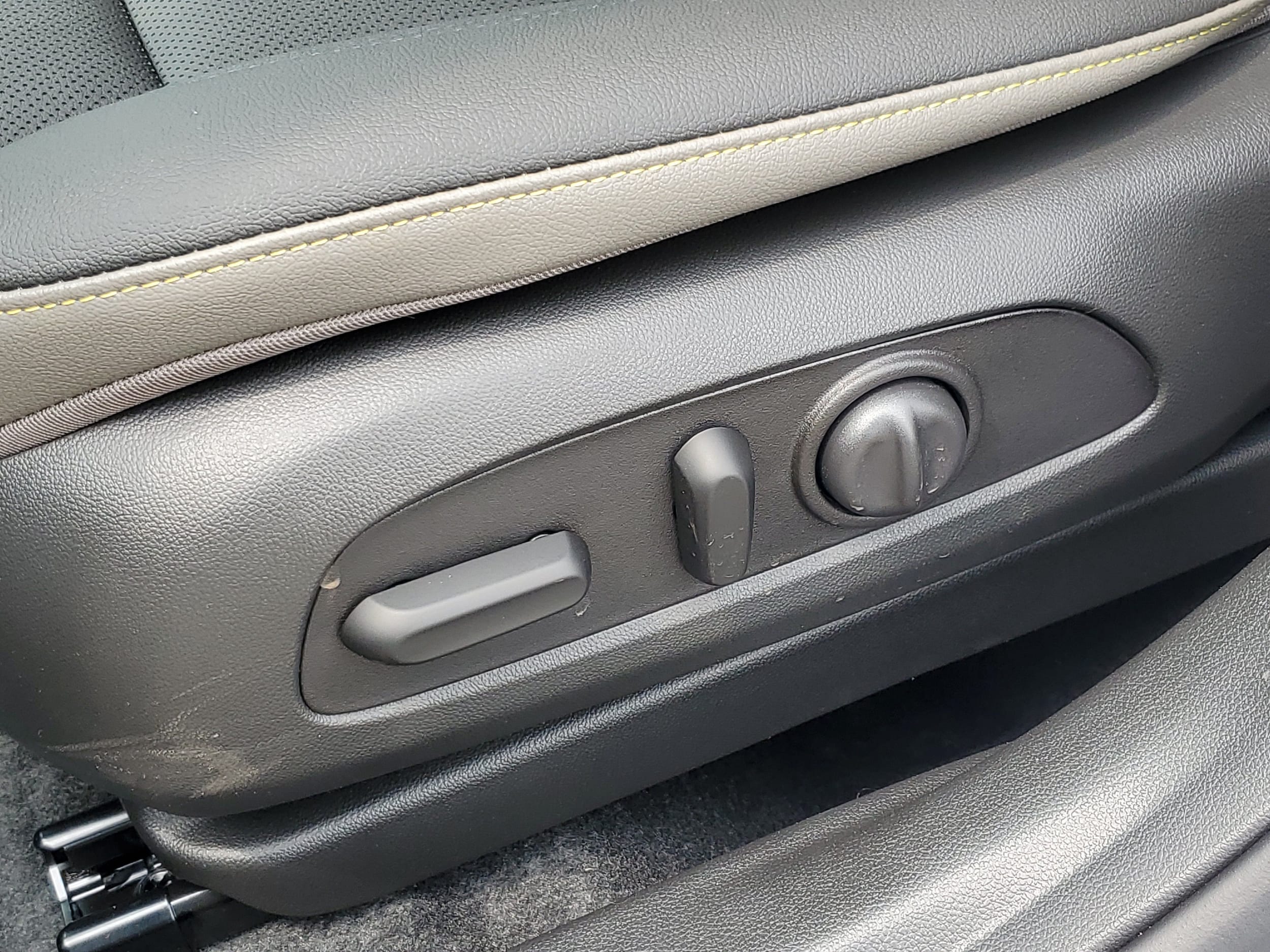 2026 Chevrolet Trax Activ - Photo 6