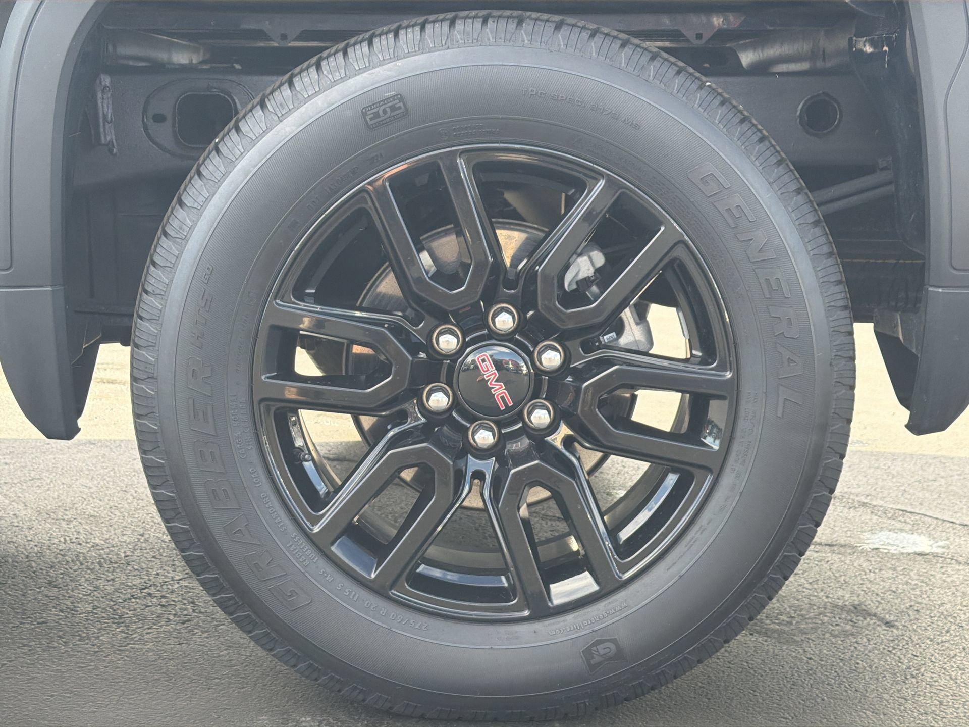 2025 GMC Sierra 1500 Elevation - Photo 35
