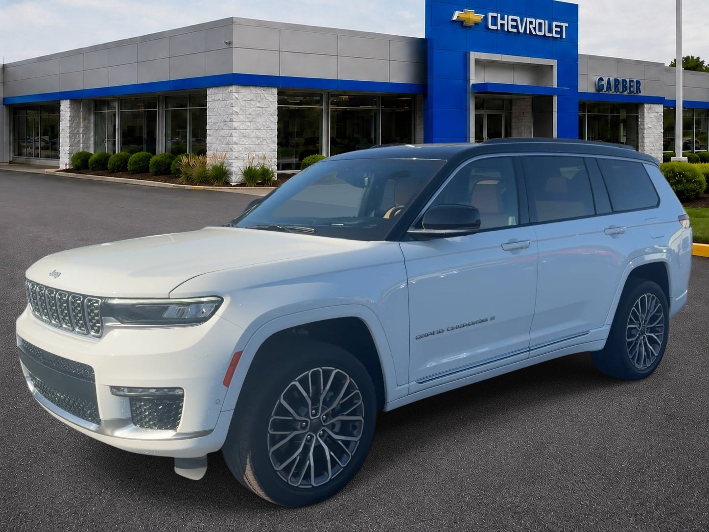 Used 2025 Jeep Grand Cherokee L Summit Reserve SUV