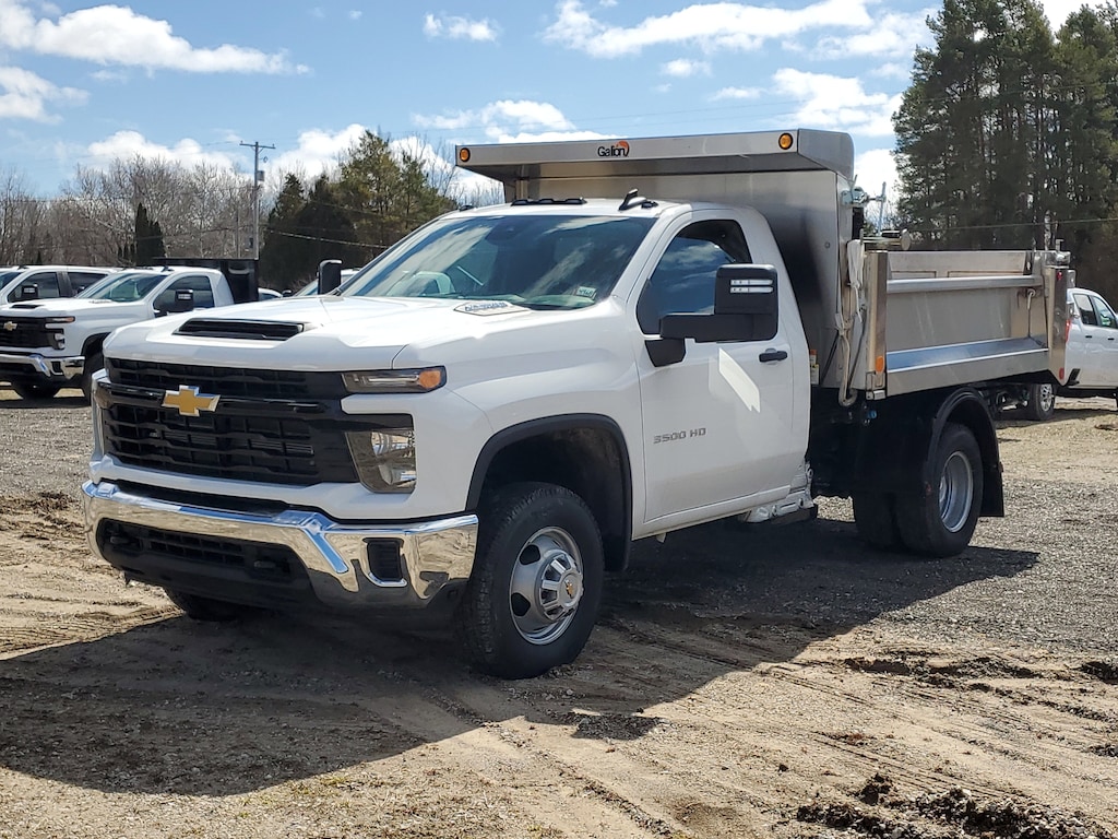 New 2025 Chevrolet Silverado 3500 HD Chassis Cab Work Truck Truck