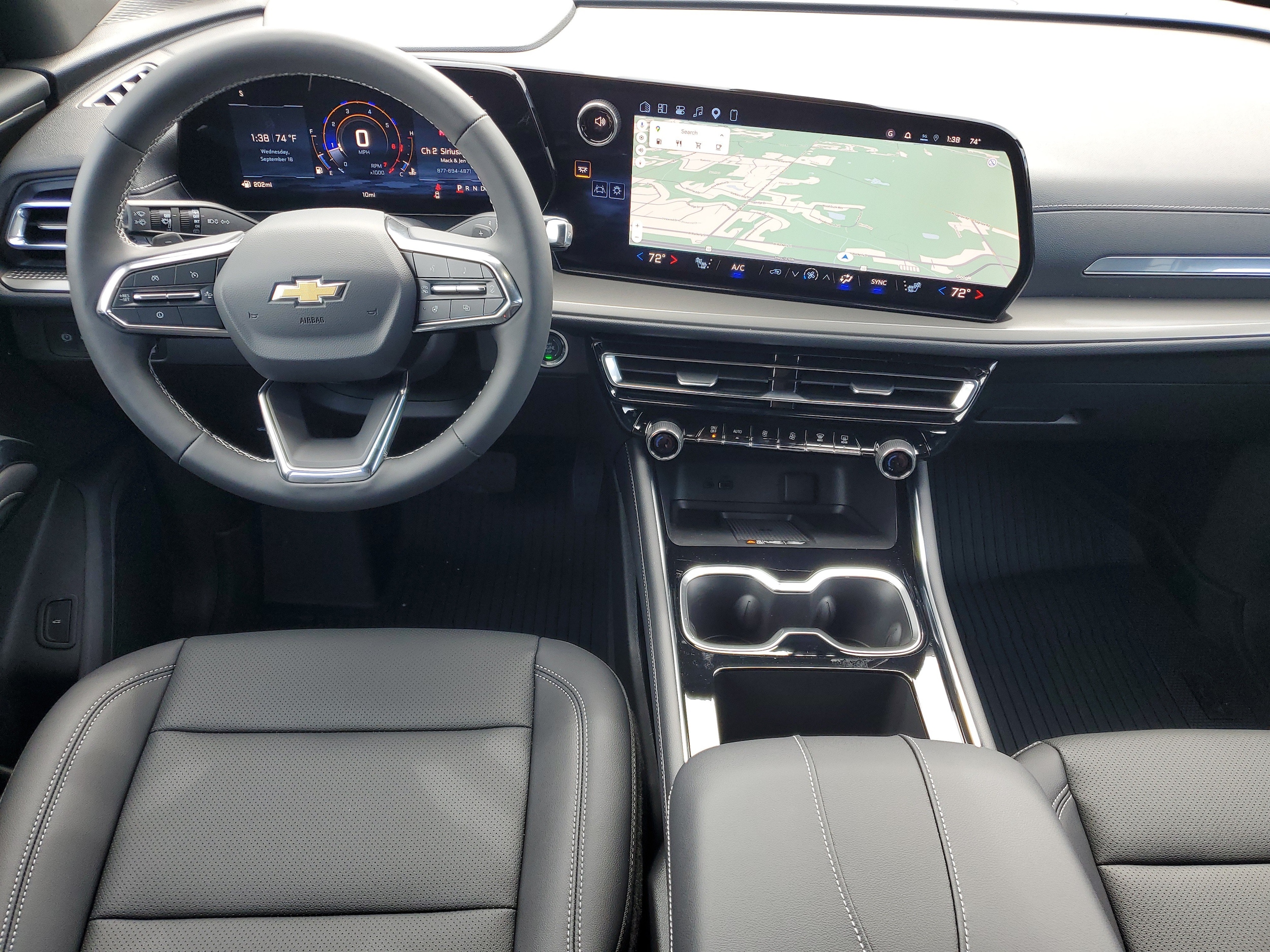 2027 Chevrolet Traverse LT - Photo 20