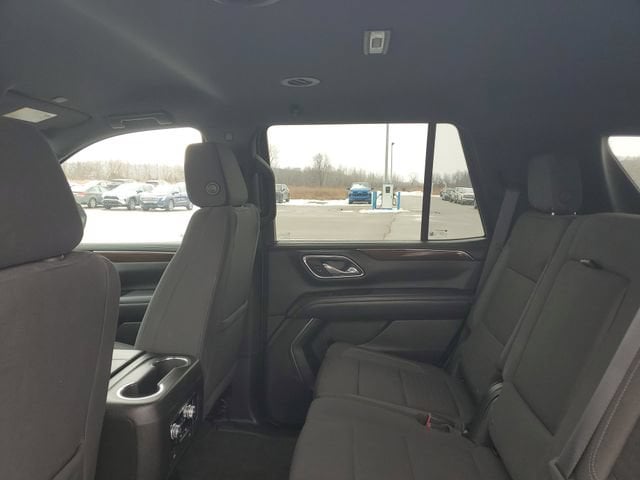 2024 GMC Yukon SLE - Photo 25