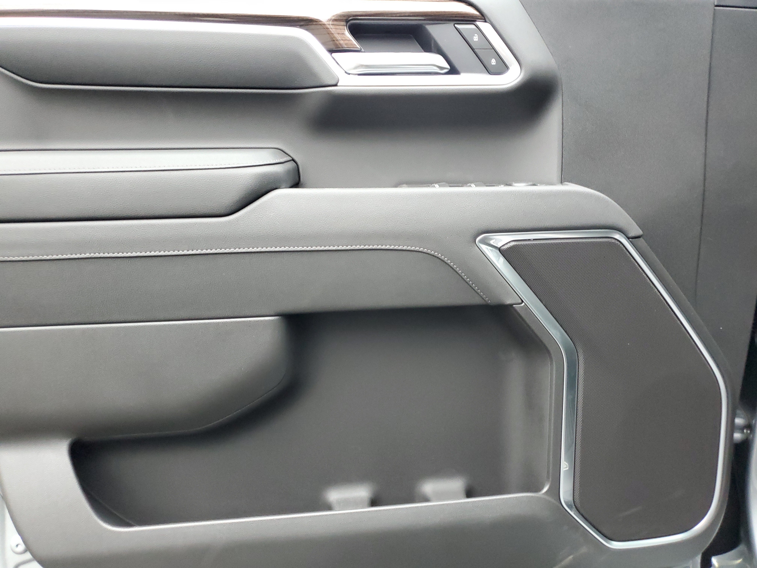 2026 Chevrolet Silverado 1500 LT - Photo 21