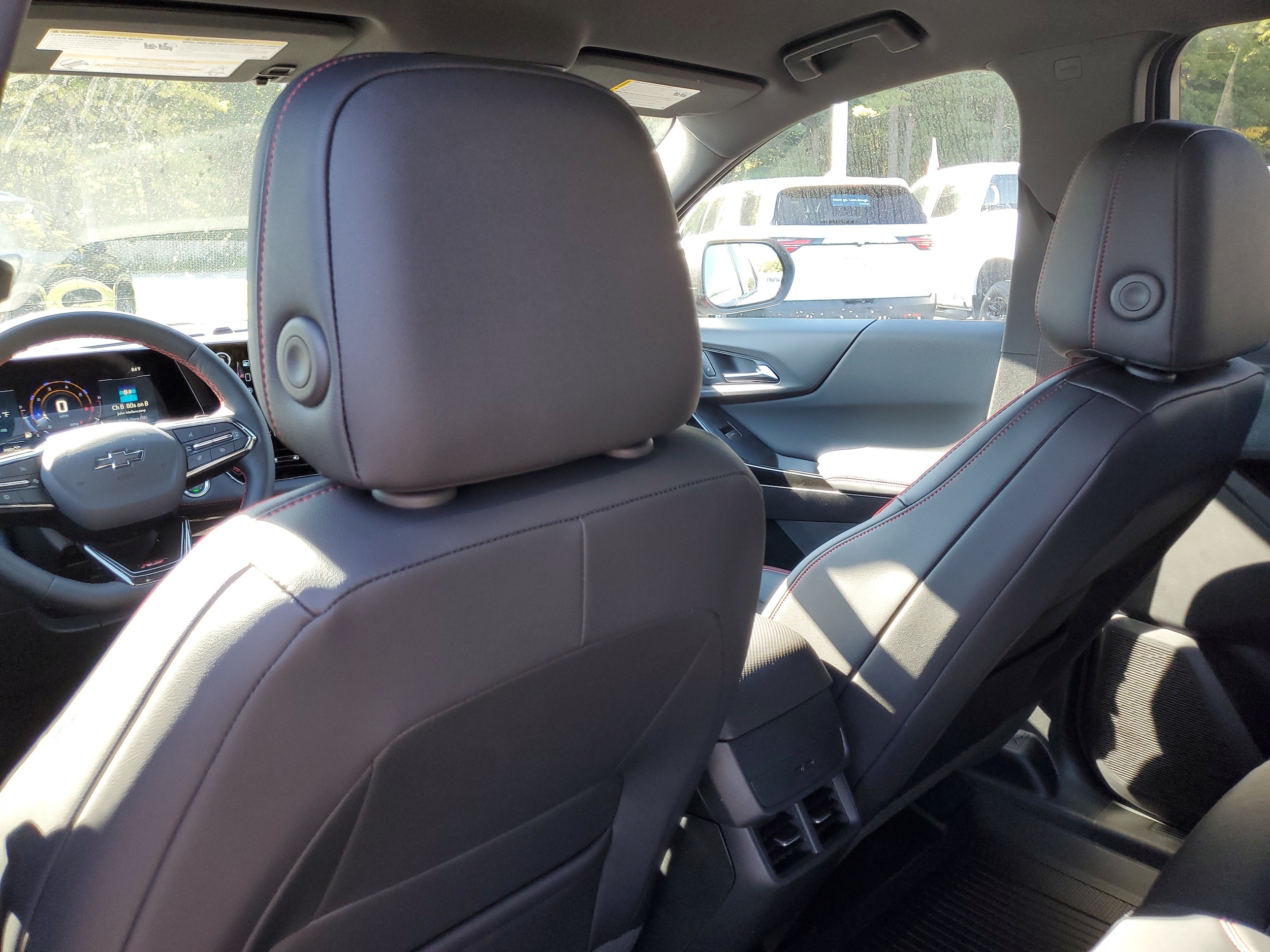 2027 Chevrolet Equinox RS - Photo 28