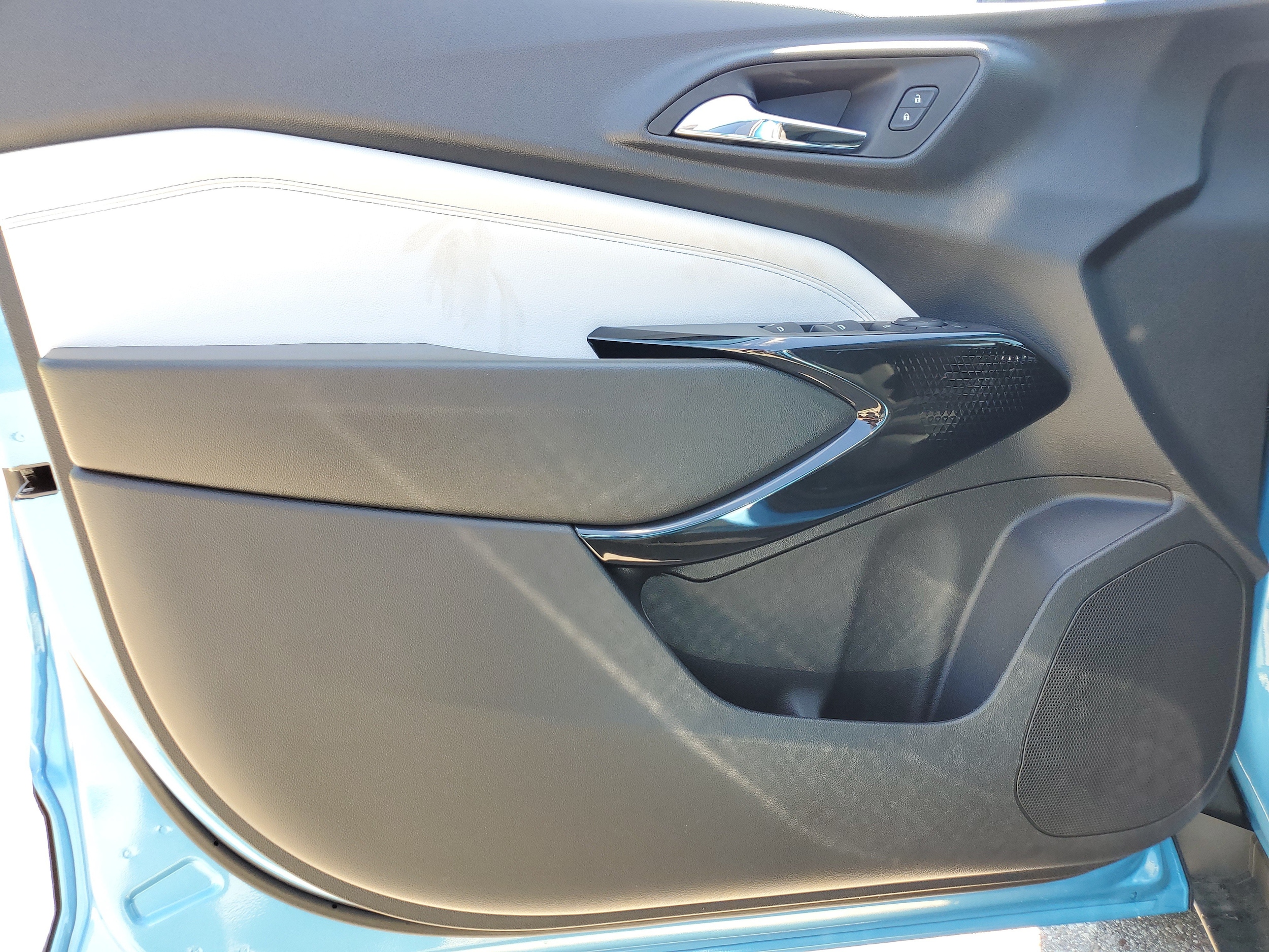 2026 Chevrolet Trax LT - Photo 21