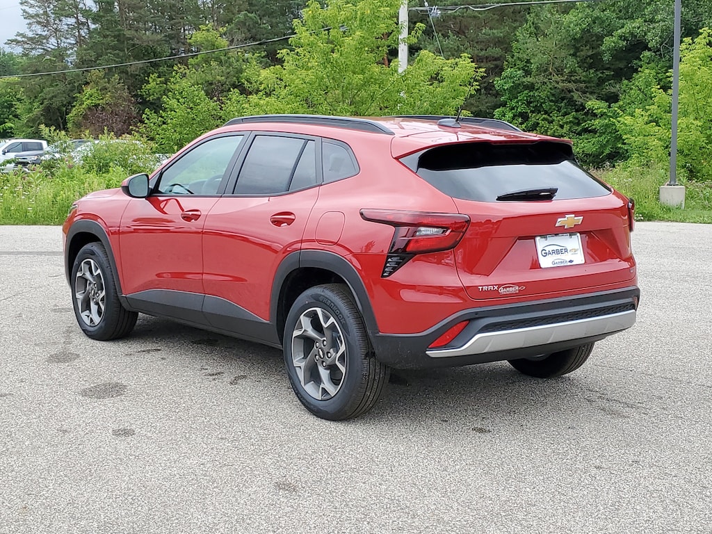 New 2026 Chevrolet Trax LT SUV