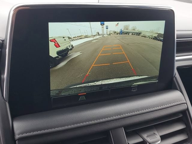 2024 GMC Yukon SLE - Photo 14