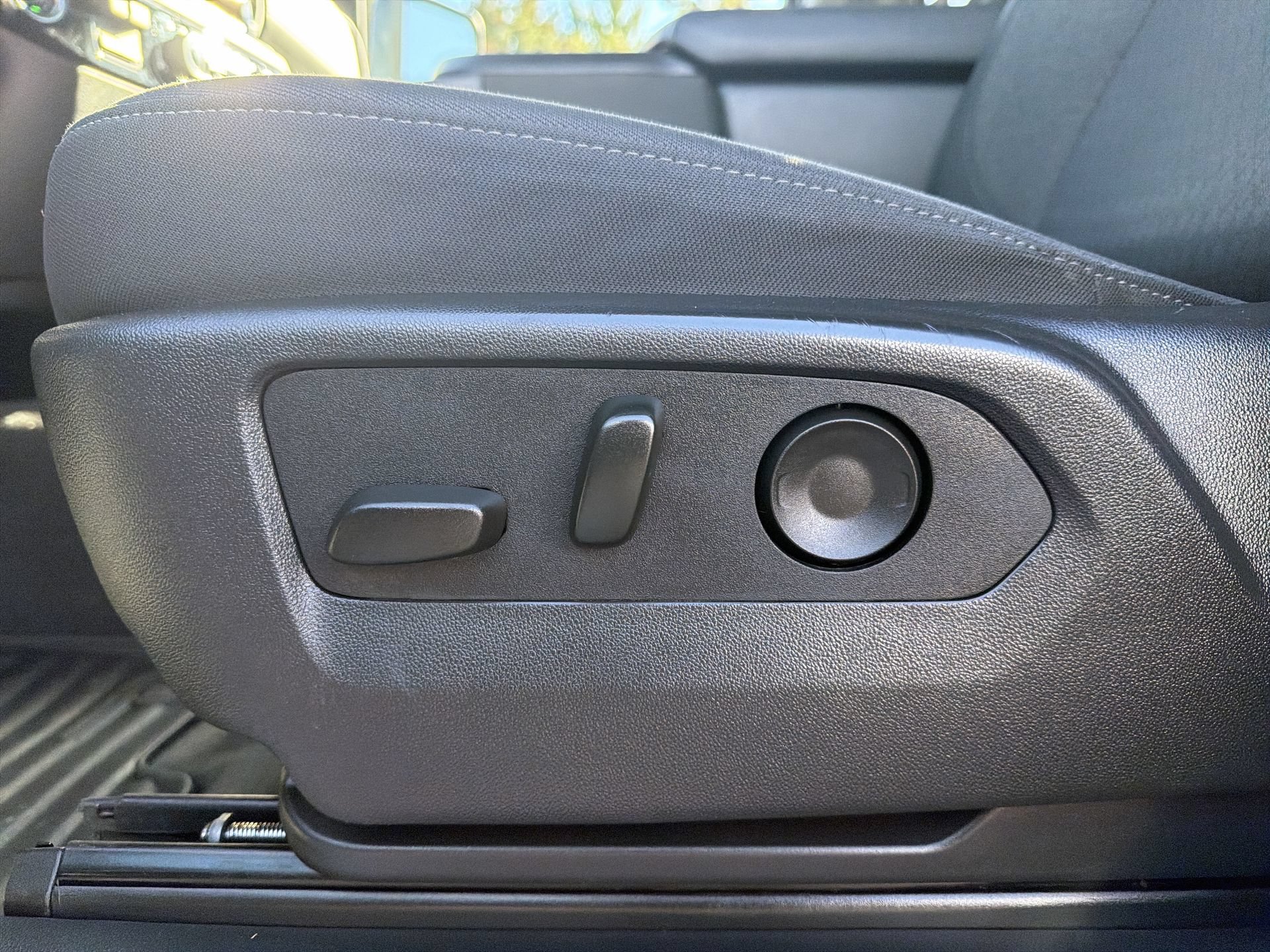 2025 Chevrolet Silverado 2500HD LT - Photo 17