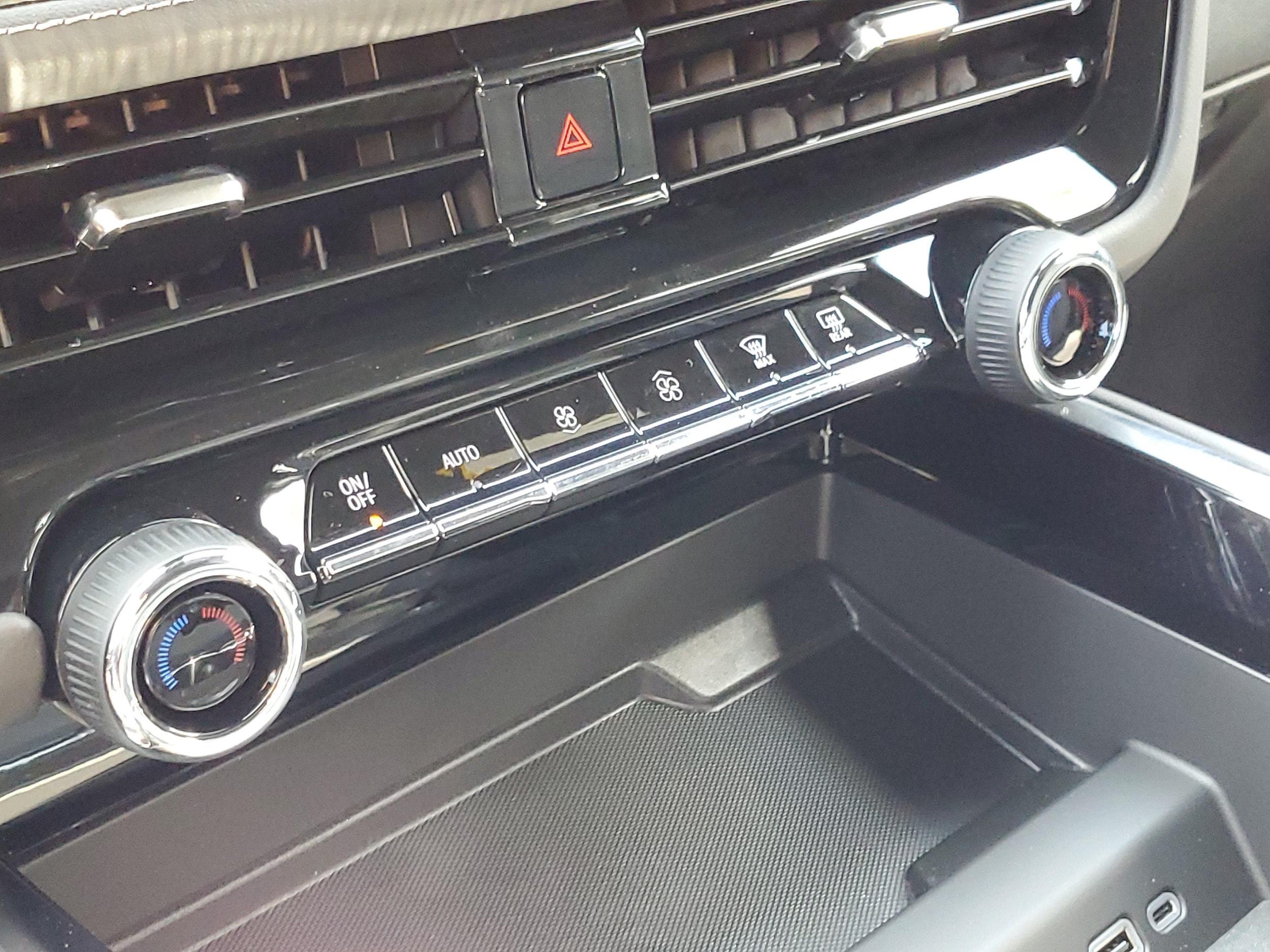 2026 Chevrolet Tahoe LS - Photo 18