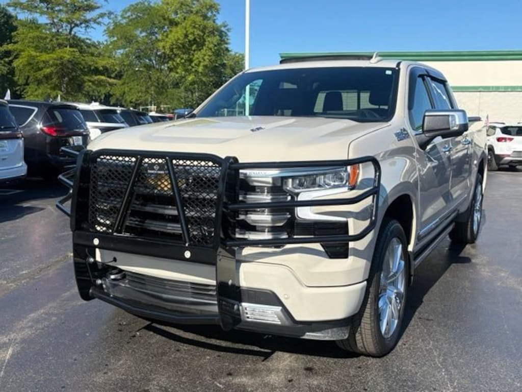 Used 2026 Chevrolet Silverado 1500 High Country Truck Crew Cab