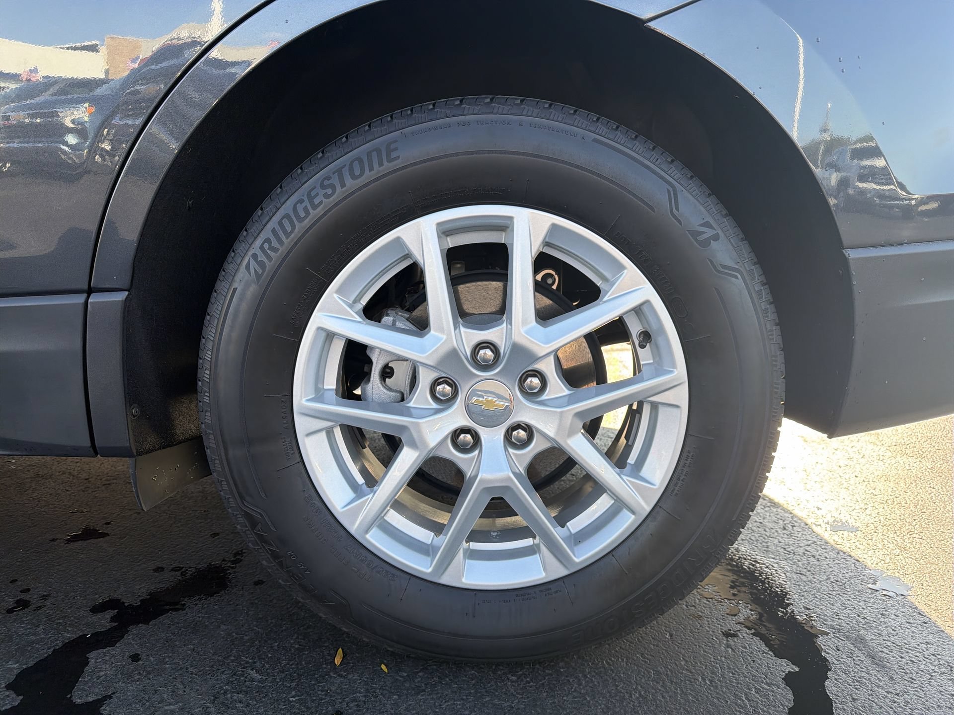 2023 Chevrolet Equinox LT - Photo 40