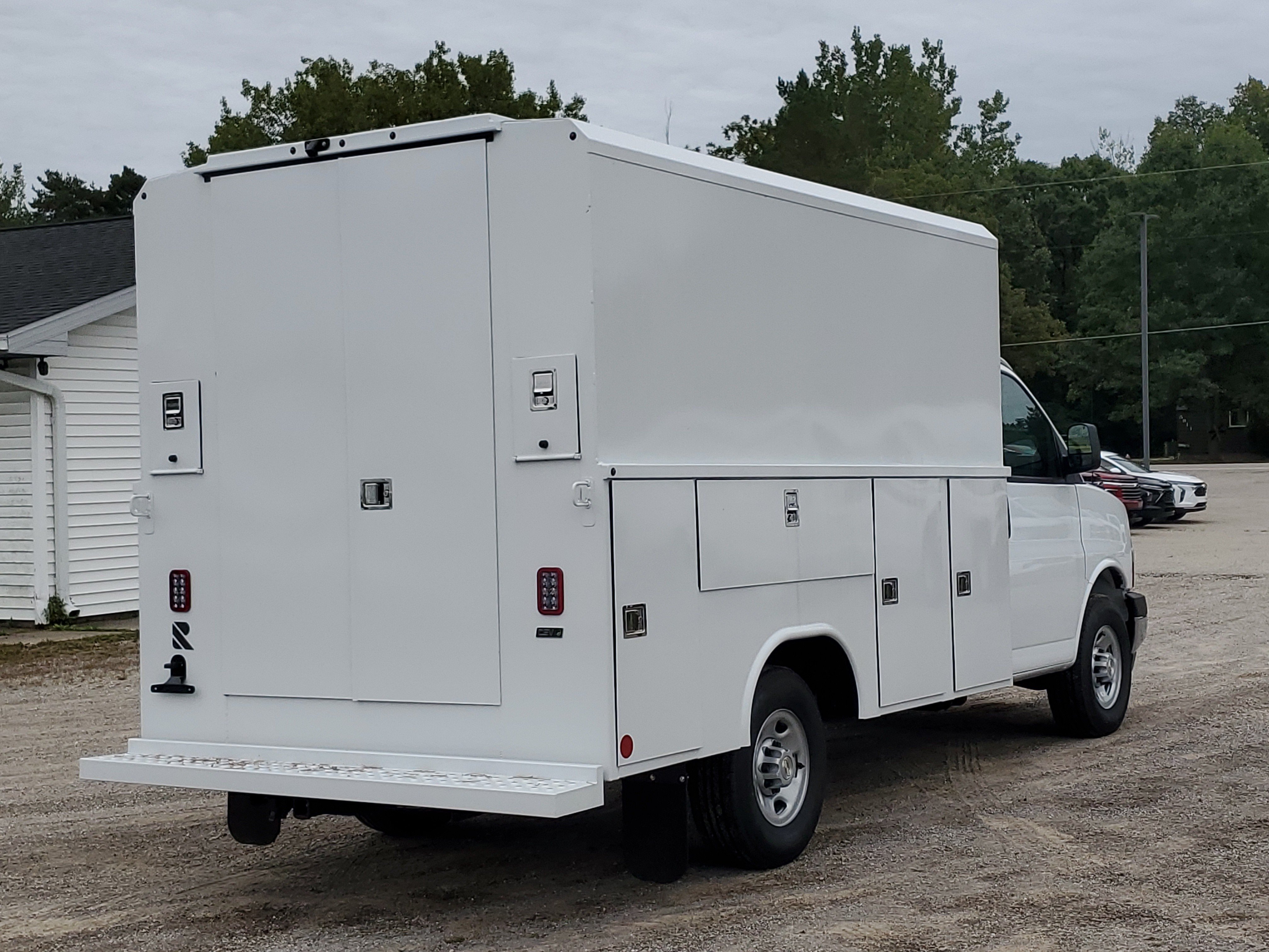 New 2026 Chevrolet Express Cutaway 3500 1WT Cutaway Van