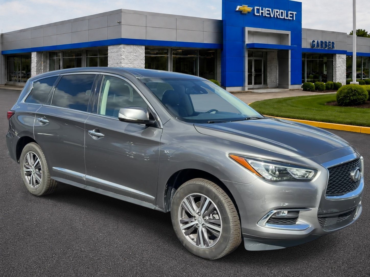 Used 2019 INFINITI QX60 PURE with VIN 5N1DL0MM4KC557500 for sale in Midland, MI