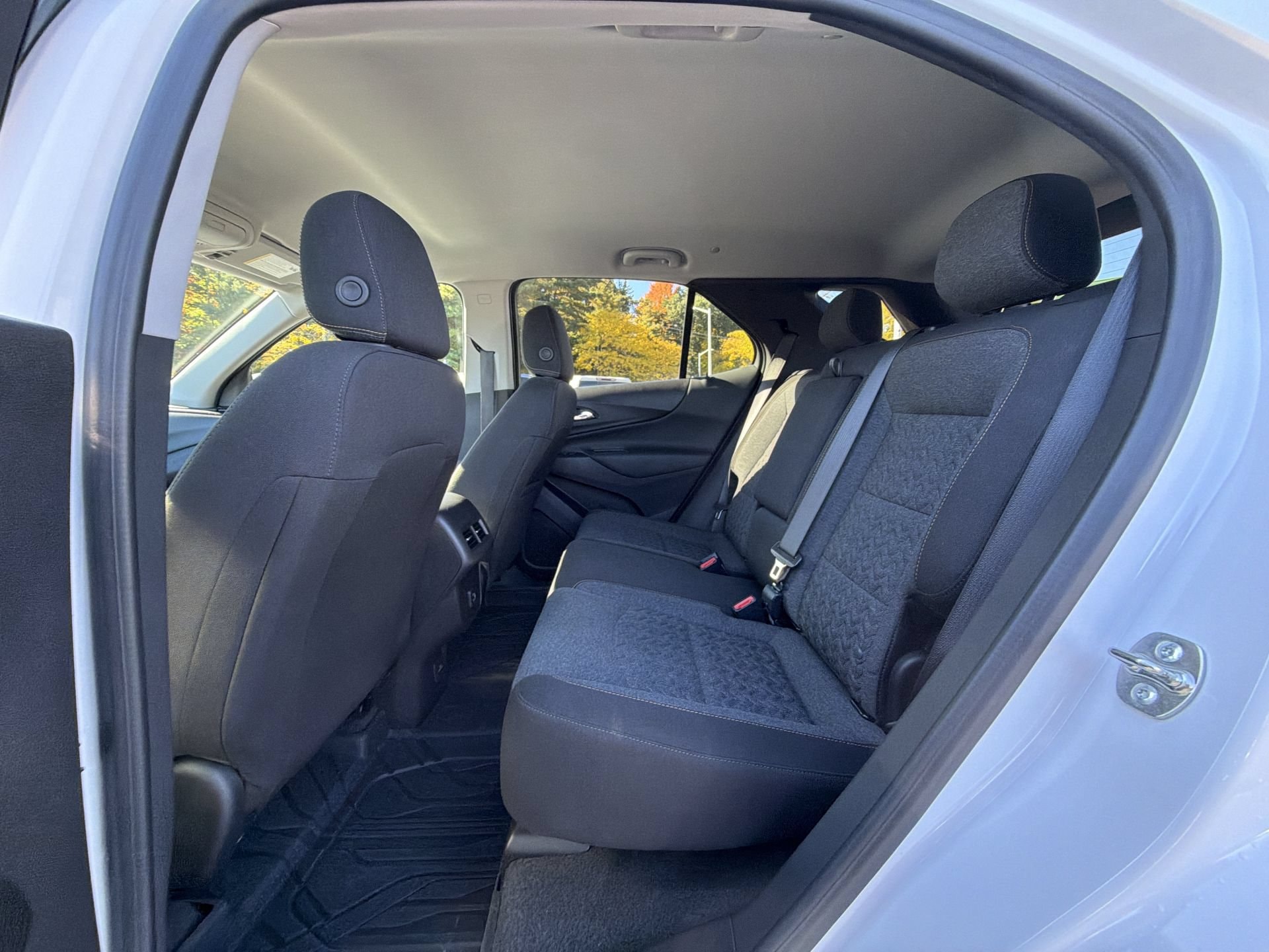 2024 Chevrolet Equinox LT - Photo 33