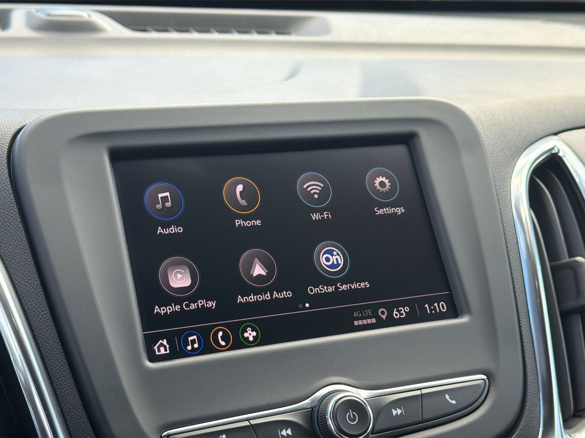 2022 Chevrolet Equinox LT - Photo 24