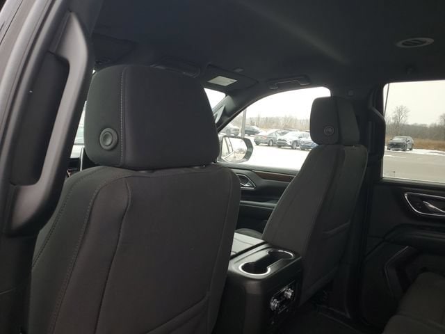 2024 GMC Yukon SLE - Photo 27