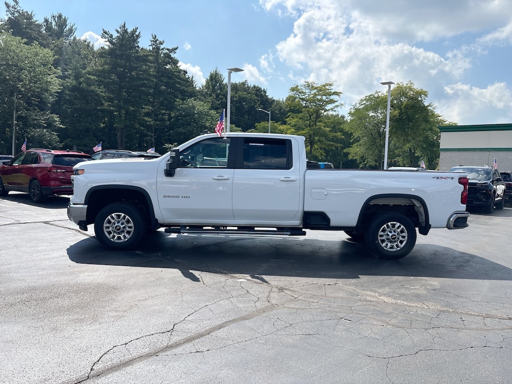 Used 2025 Chevrolet Silverado 2500 HD LT Truck Crew Cab