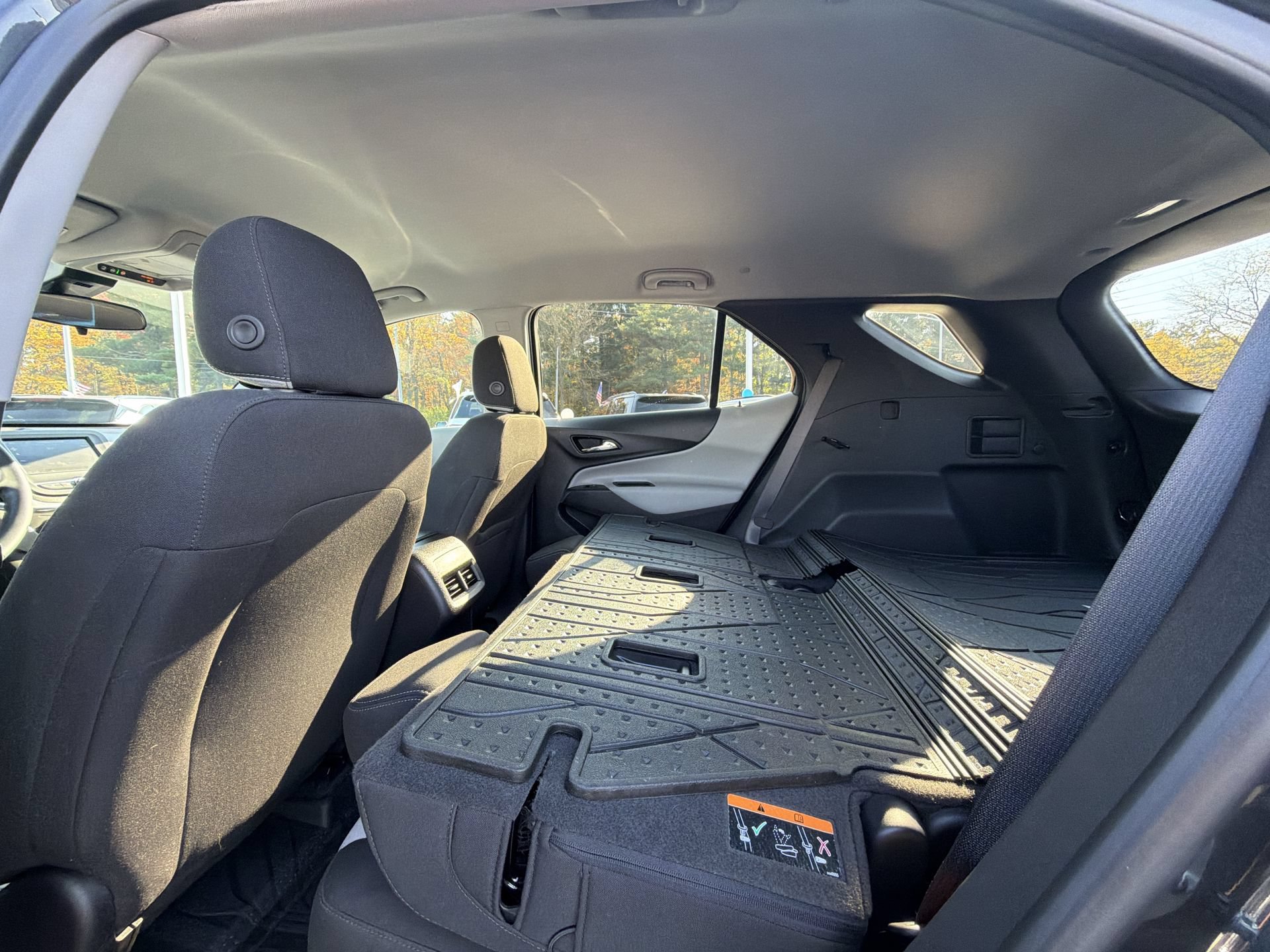 2023 Chevrolet Equinox LT - Photo 32