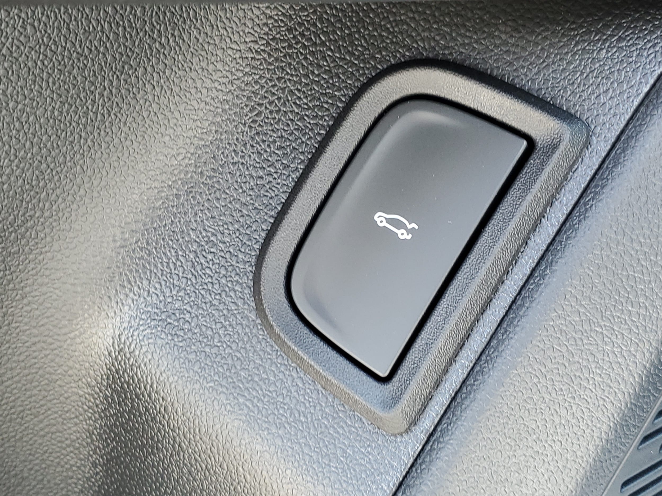 2027 Chevrolet Equinox LT - Photo 22