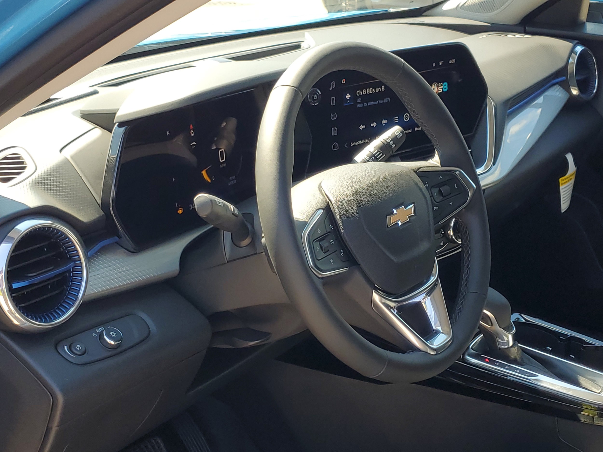 2026 Chevrolet Trax LT - Photo 6