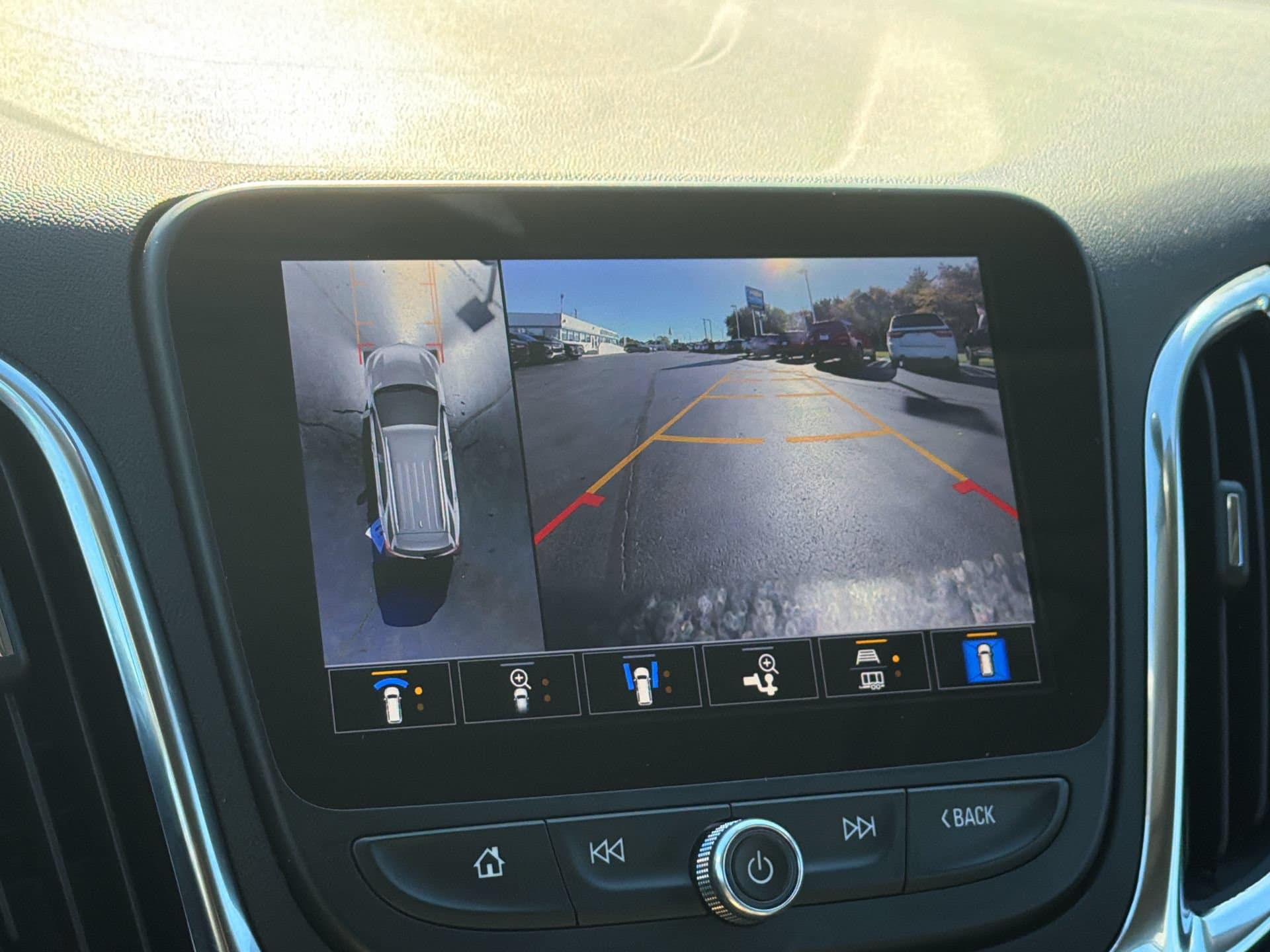2024 Chevrolet Equinox LT - Photo 27