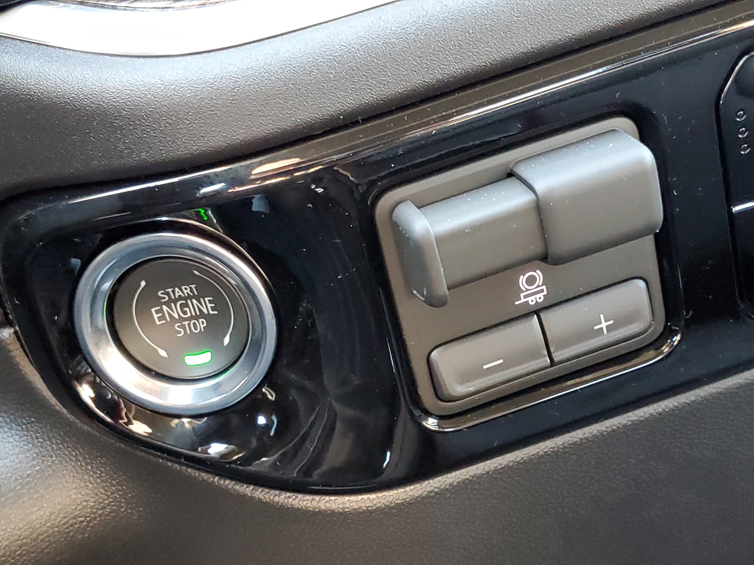 2026 Chevrolet Silverado 1500 RST - Photo 18