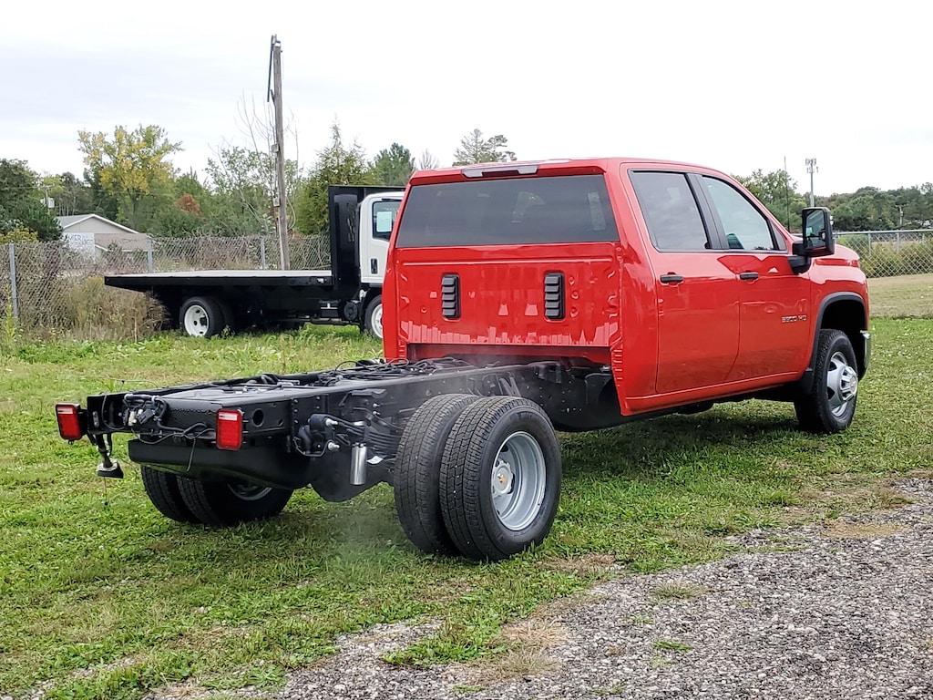 New 2026 Chevrolet Silverado 3500 HD Chassis Cab Work Truck Truck