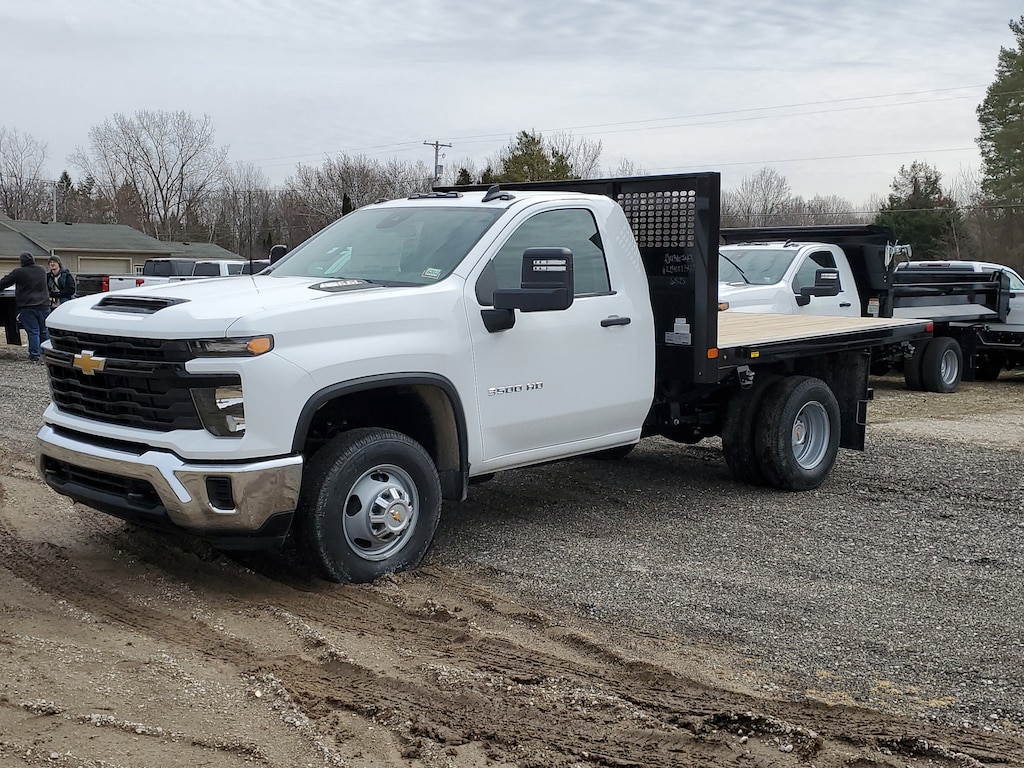 New 2026 Chevrolet Silverado 3500 HD Chassis Cab Work Truck Truck