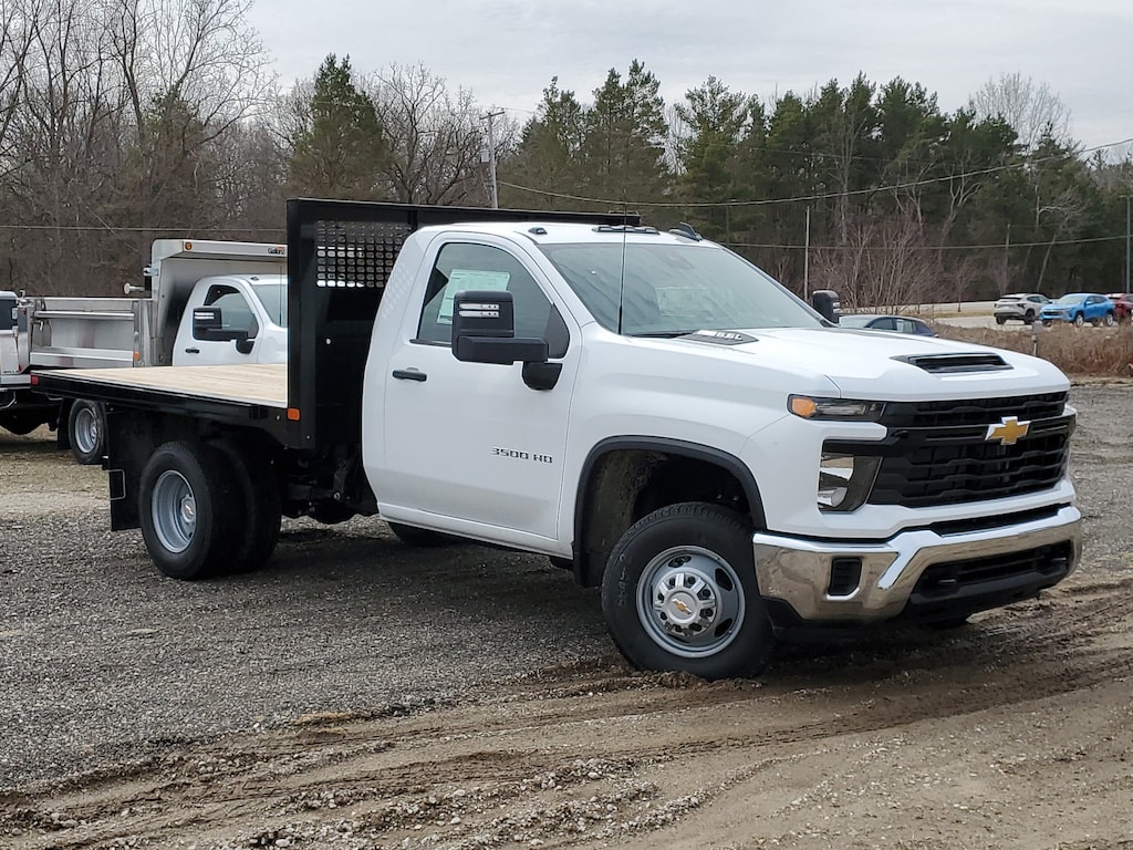 New 2026 Chevrolet Silverado 3500 HD Chassis Cab Work Truck Truck