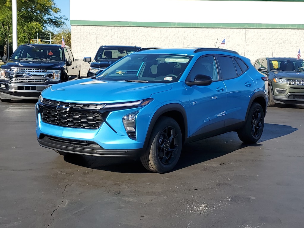 New 2026 Chevrolet Trax LT SUV