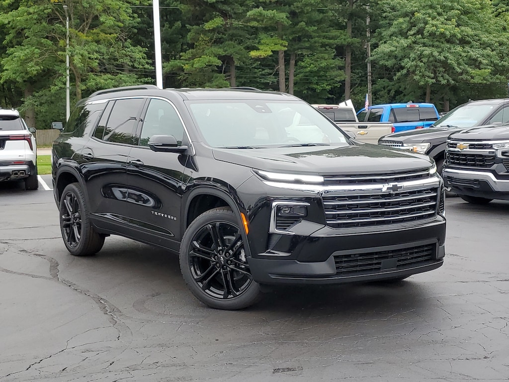 New 2027 Chevrolet Traverse LT SUV