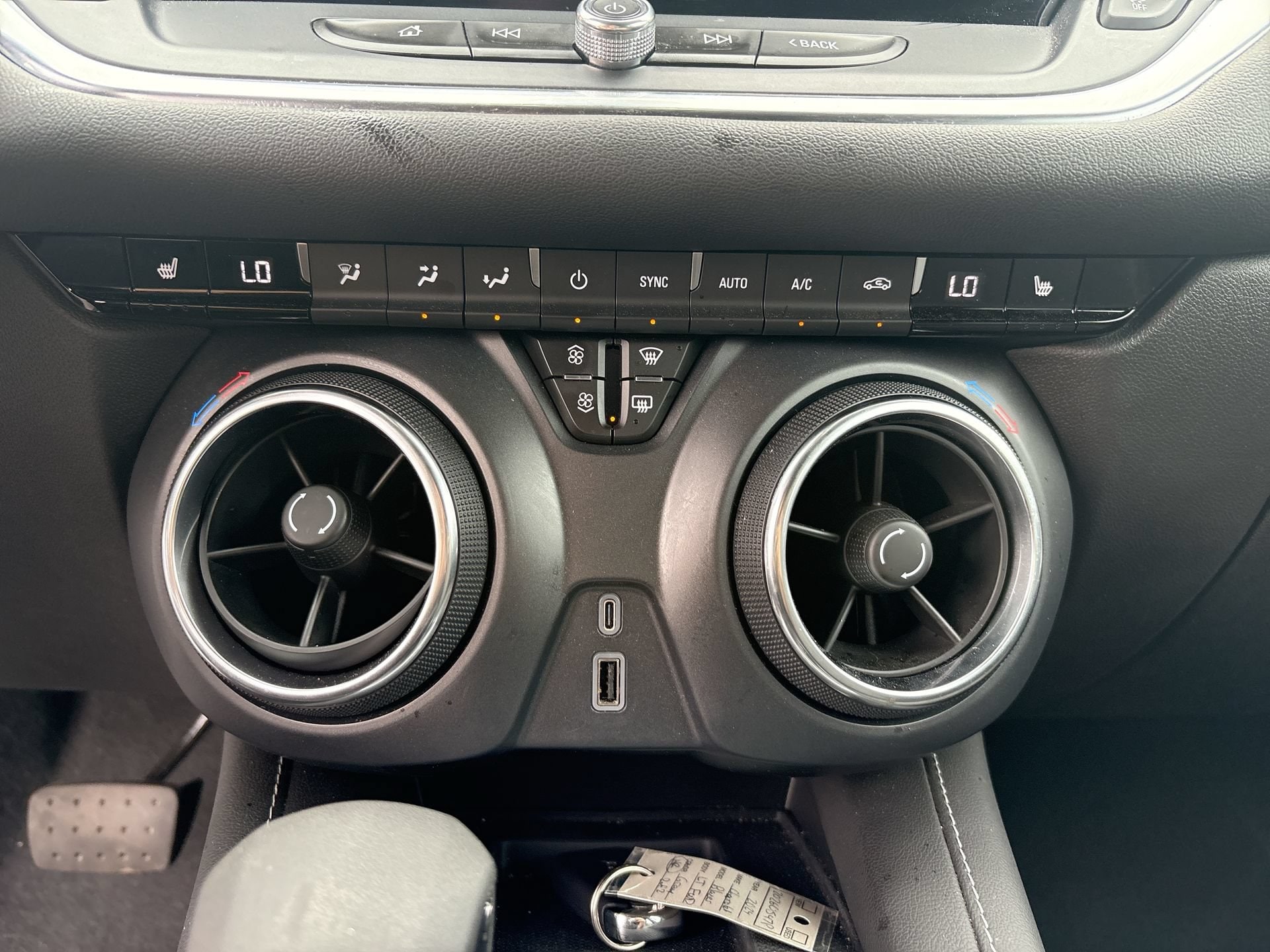 2024 Chevrolet Blazer 2LT - Photo 14