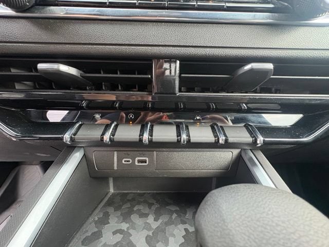 2023 Chevrolet Colorado Work Truck - Photo 27