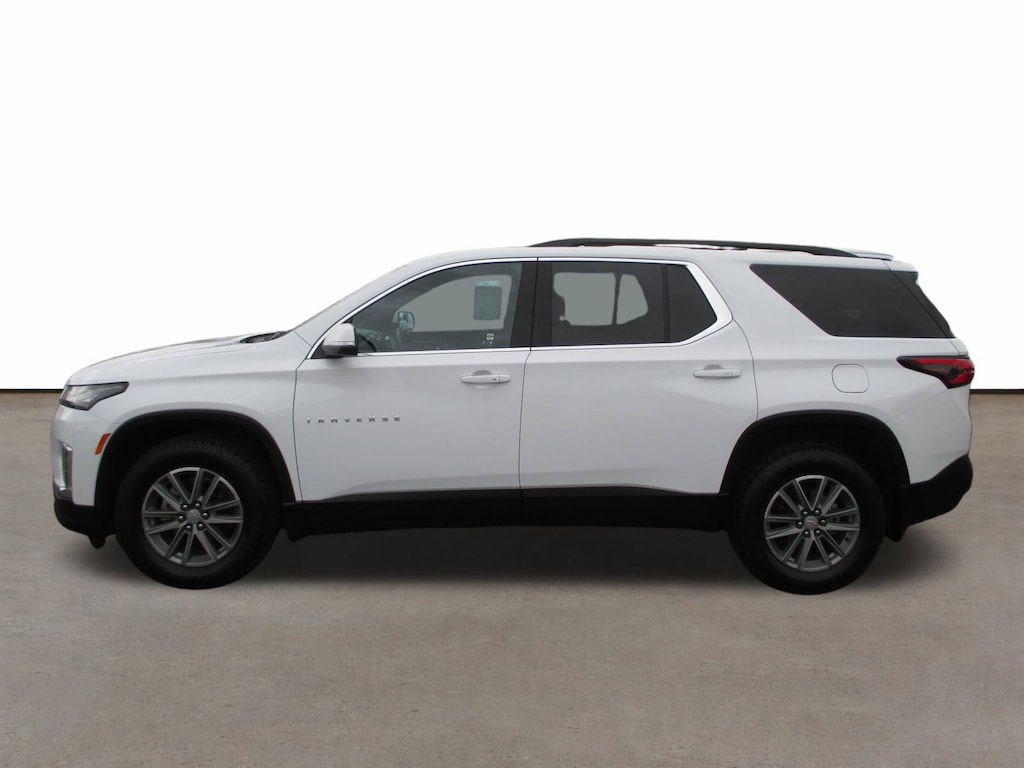 Used 2023 Chevrolet Traverse LT Cloth SUV