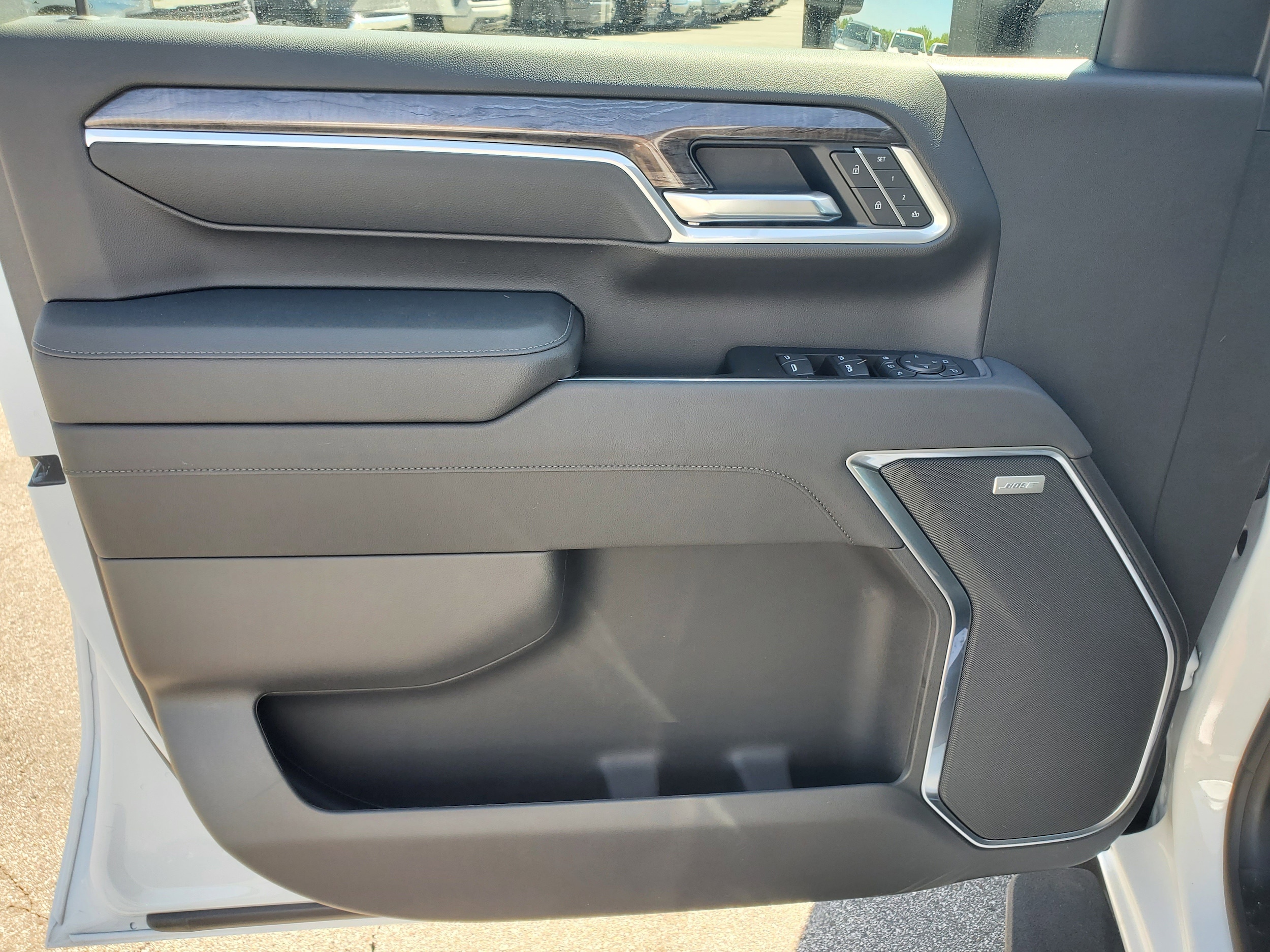 2026 Chevrolet Silverado 2500 HD LTZ - Photo 8