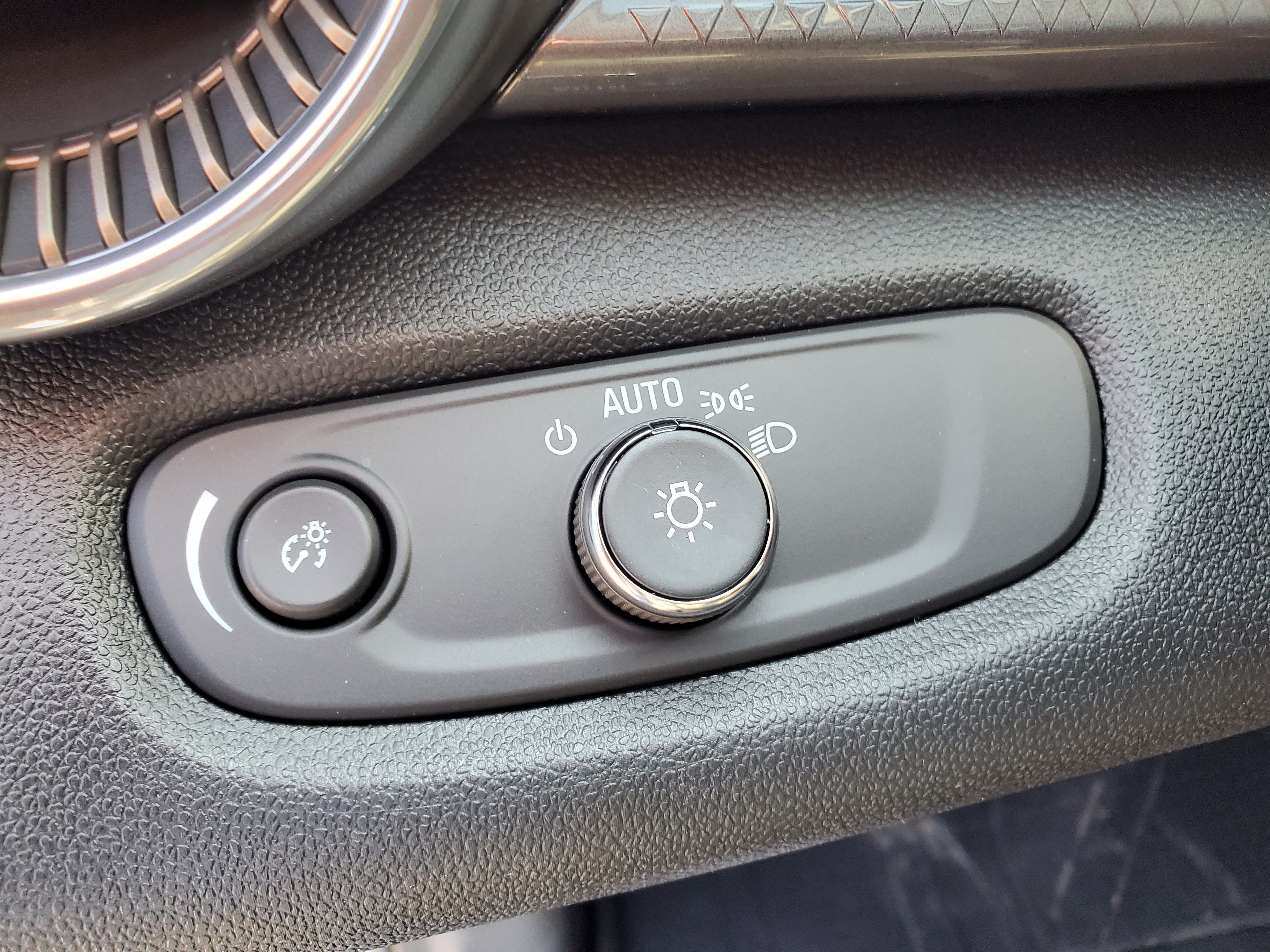 2026 Chevrolet Trax Activ - Photo 10